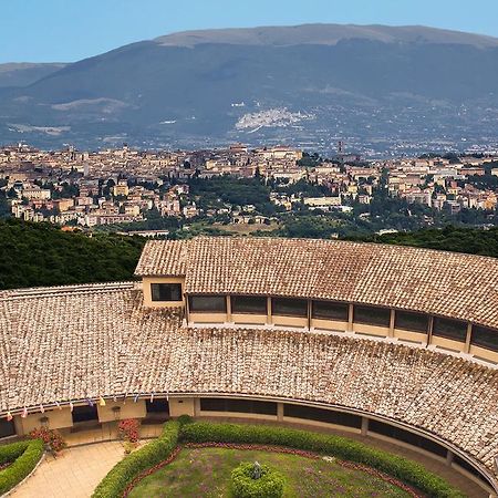 فندق Bluebay Colle Della Trinita Perugia كورتْشّانو المظهر الخارجي الصورة