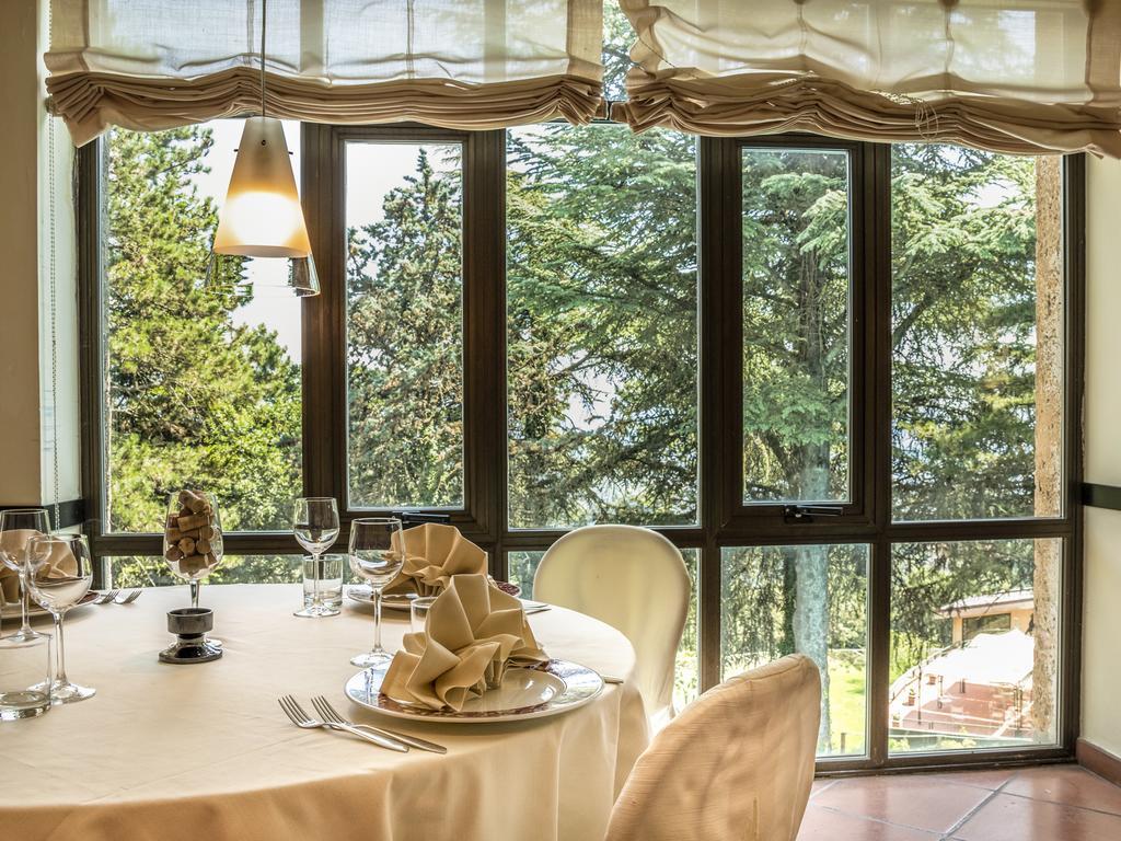 فندق Bluebay Colle Della Trinita Perugia كورتْشّانو المظهر الخارجي الصورة